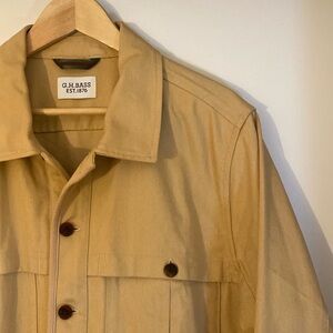 G.H.BASS Cotton Shirt Jacket in Khaki - Medium